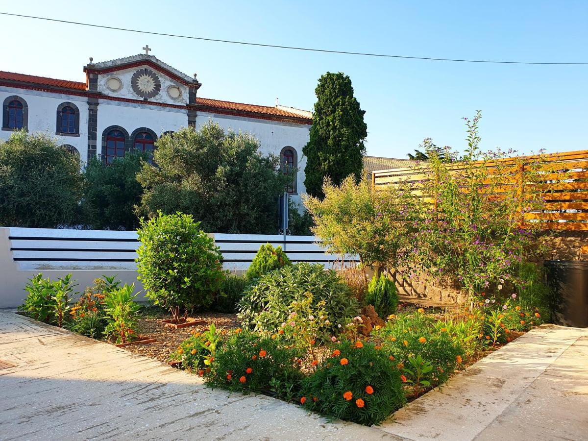 Repanidi Apartments Repanidhion Экстерьер фото