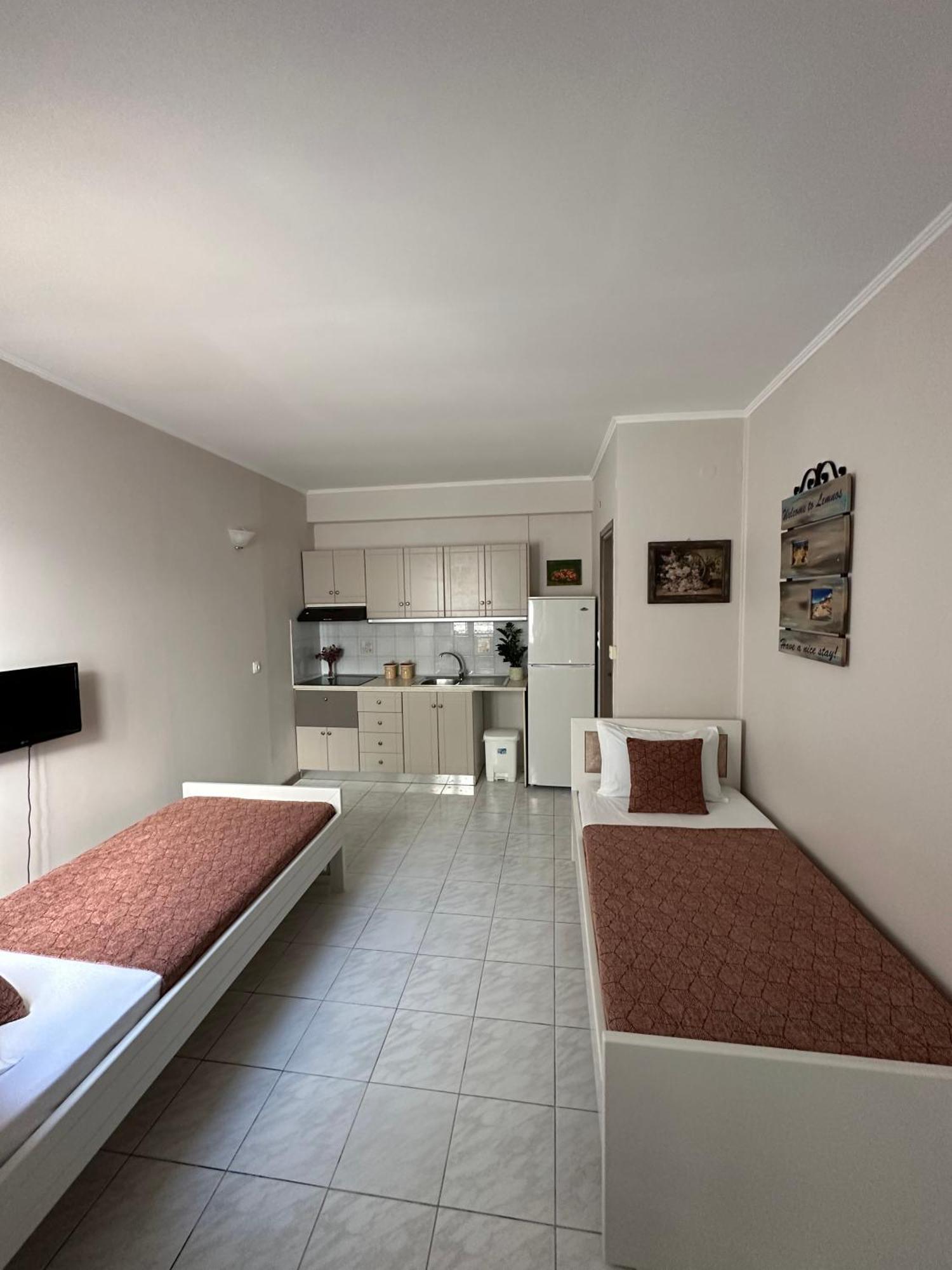 Repanidi Apartments Repanidhion Экстерьер фото
